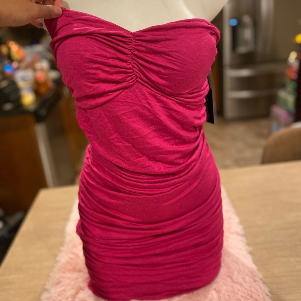 Mystic Strapless Ruched Cutout Back Mini Dress Womens Medium NWT Hot Pink